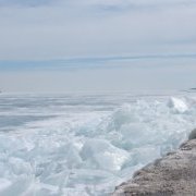 Iceberg sur le lac